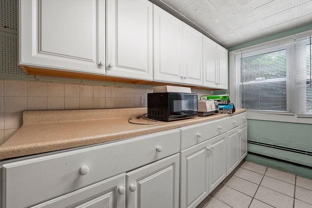 577 Grove Street, Worcester, MA 01605
