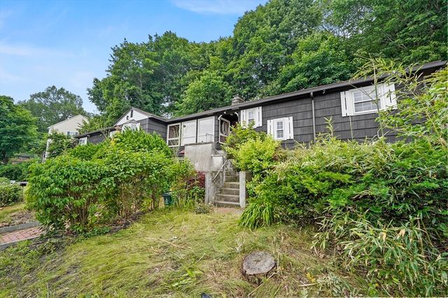 577 Grove Street, Worcester, MA 01605