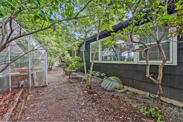 577 Grove Street, Worcester, MA 01605