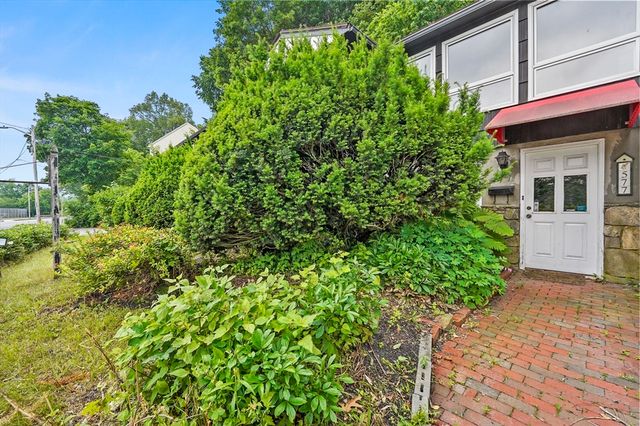 577 Grove Street, Worcester, MA 01605