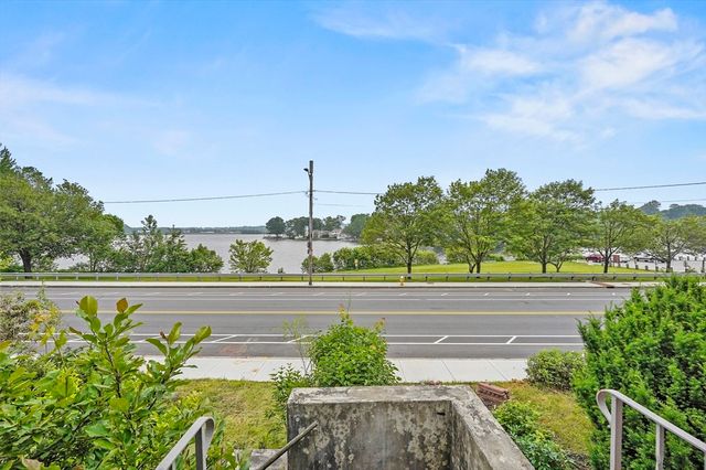 577 Grove Street, Worcester, MA 01605