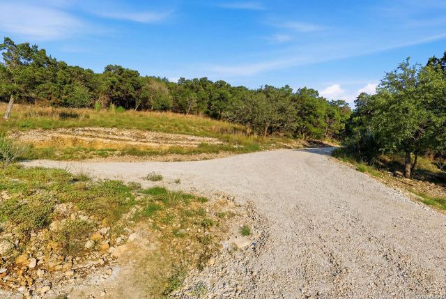 730 Regina, Canyon Lake, TX 78133