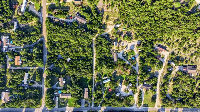 730 Regina, Canyon Lake, TX 78133