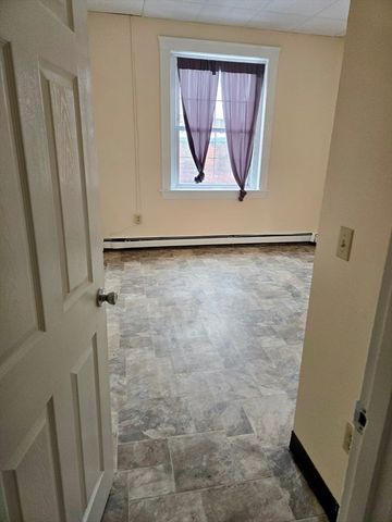 15 N Main St 30, Attleboro, MA 02703