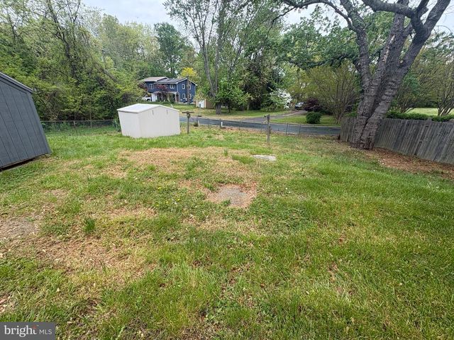 7796 FOX CT, Pasadena, MD 21122