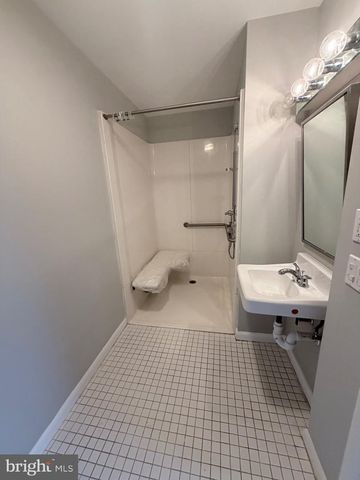 7796 FOX CT, Pasadena, MD 21122