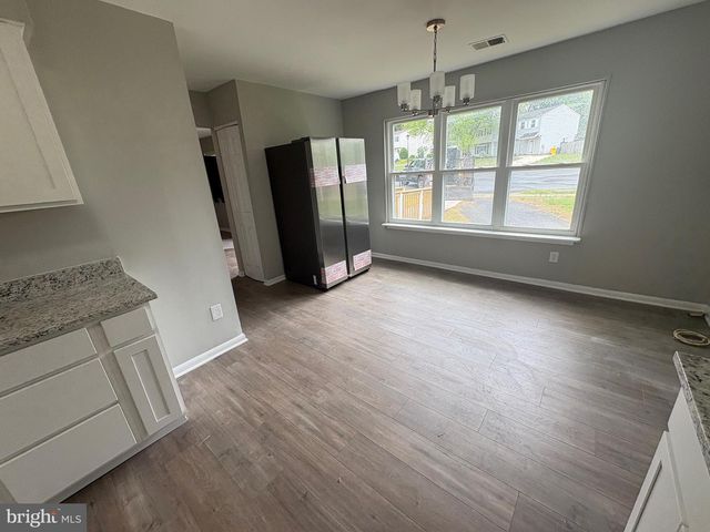 7796 FOX CT, Pasadena, MD 21122