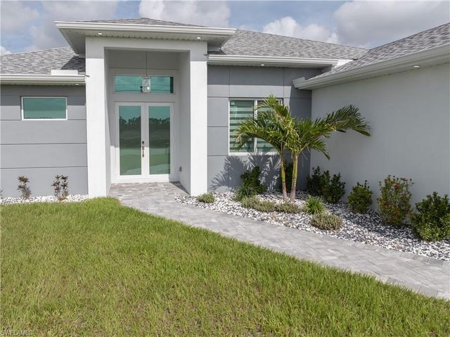 3114 Chiquita BLVD N, Cape Coral, FL 33993