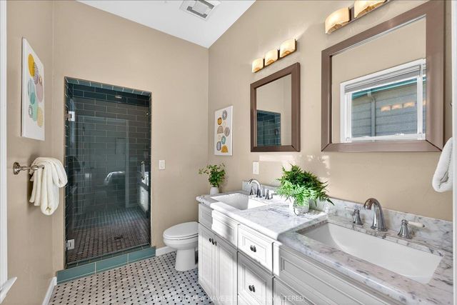 143 N Almaden Boulevard, San Jose, CA 95110