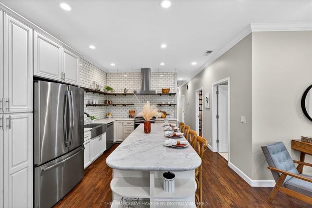 143 N Almaden Boulevard, San Jose, CA 95110