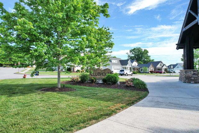 1736 Gable Green Drive 36, Apison, TN 37302