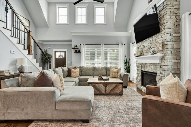 1736 Gable Green Drive 36, Apison, TN 37302