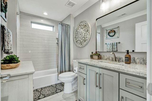 1736 Gable Green Drive 36, Apison, TN 37302