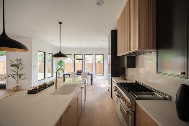 6114 Revere Place, Dallas, TX 75214