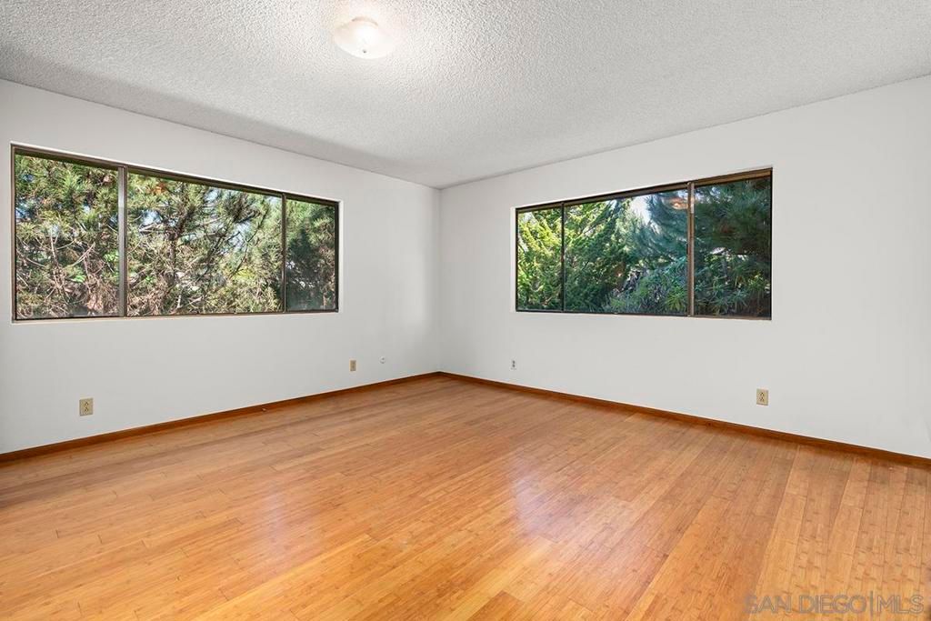 Image 20 of property listing at 2491 Cordero, Del Mar, CA 92014