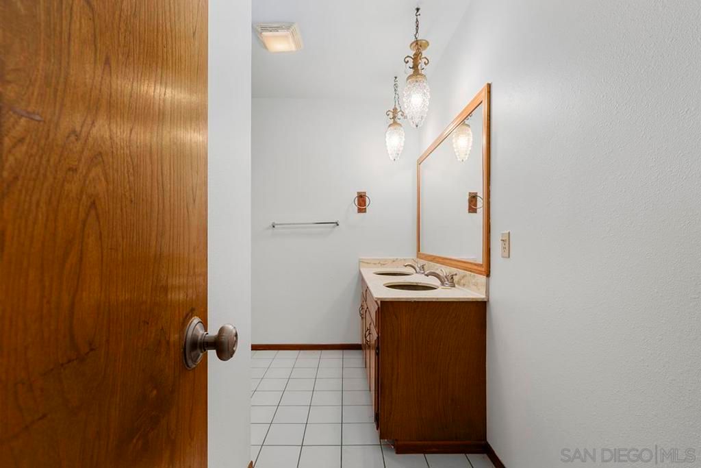 Image 24 of property listing at 2491 Cordero, Del Mar, CA 92014