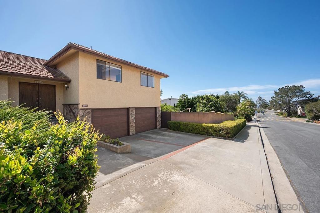 Image 3 of property listing at 2491 Cordero, Del Mar, CA 92014