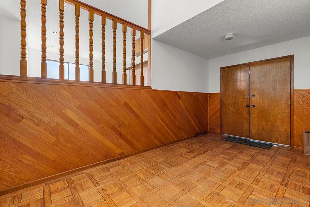 Image 6 of property listing at 2491 Cordero, Del Mar, CA 92014