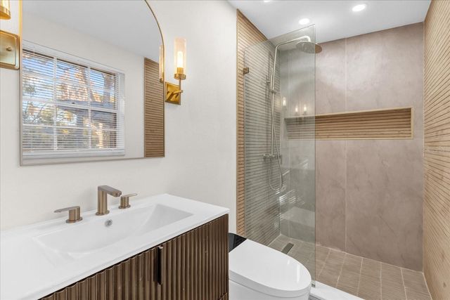 409 OAKHURST STREET, Altamonte Springs, FL 32701