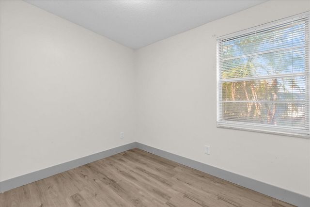 409 OAKHURST STREET, Altamonte Springs, FL 32701