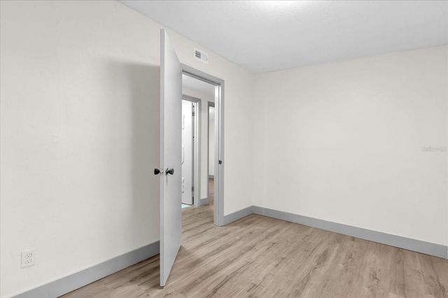 409 OAKHURST STREET, Altamonte Springs, FL 32701