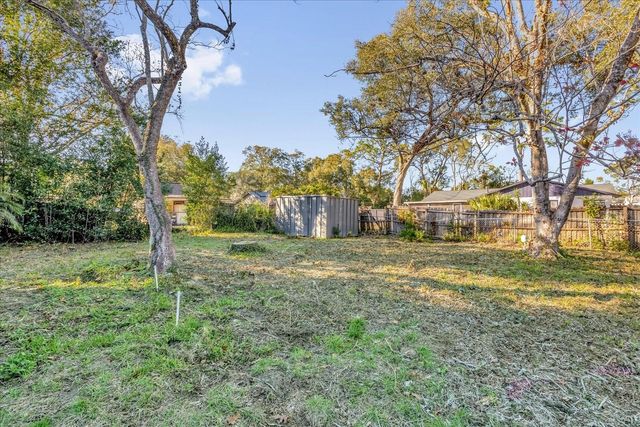 409 OAKHURST STREET, Altamonte Springs, FL 32701