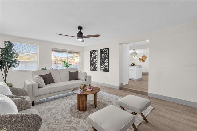 409 OAKHURST STREET, Altamonte Springs, FL 32701