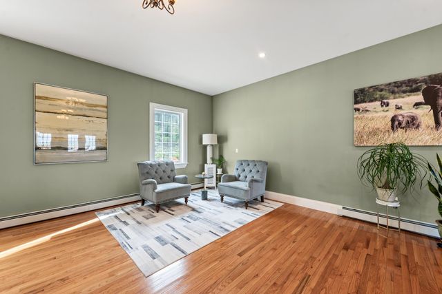 33 Winterberry Lane, Plymouth, NH 03264