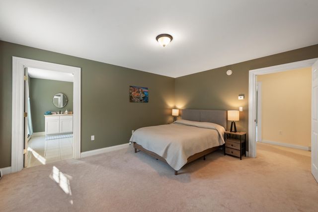 33 Winterberry Lane, Plymouth, NH 03264