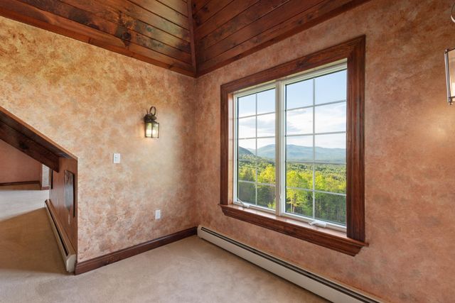 33 Winterberry Lane, Plymouth, NH 03264