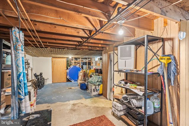 1021 HIGH ST, Hanover, PA 17331