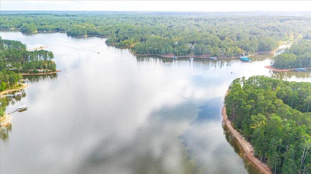 202 Shenandoah Drive, Mc Cormick, SC 29835