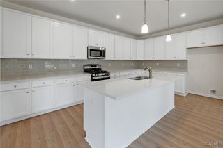 4000 Next Level Trce, Midlothian, VA 23112