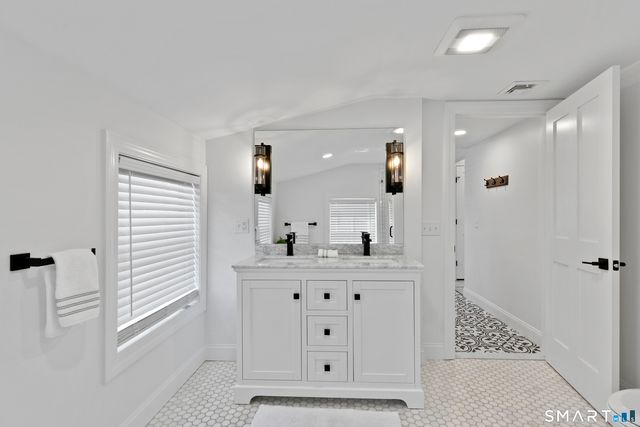 44 Williams Avenue, Stonington, CT 06355