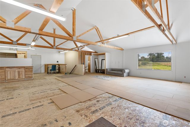 3960 Hoff Road, Bellingham, WA 98225