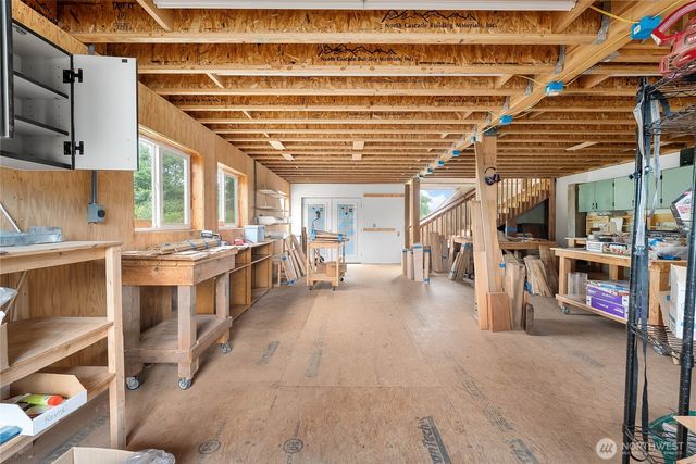 3960 Hoff Road, Bellingham, WA 98225