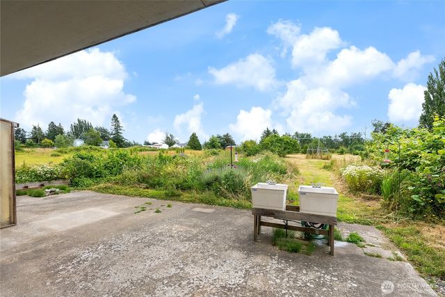 3960 Hoff Road, Bellingham, WA 98225