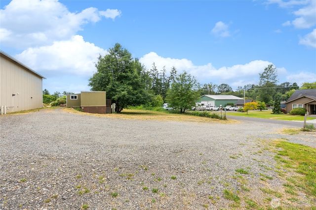 3960 Hoff Road, Bellingham, WA 98225