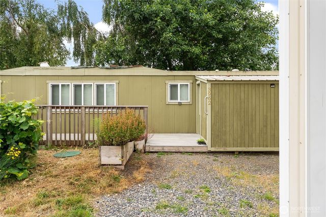 3960 Hoff Road, Bellingham, WA 98225