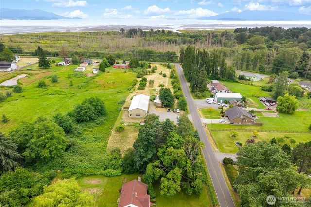 3960 Hoff Road, Bellingham, WA 98225