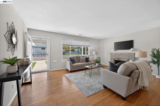 843 843 Jensen St, Livermore, CA 94550