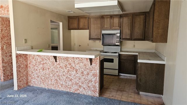 3333 China Drive, Las Vegas, NV 89121