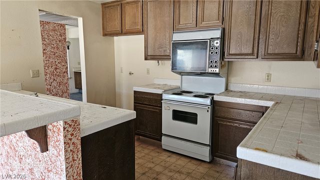 3333 China Drive, Las Vegas, NV 89121