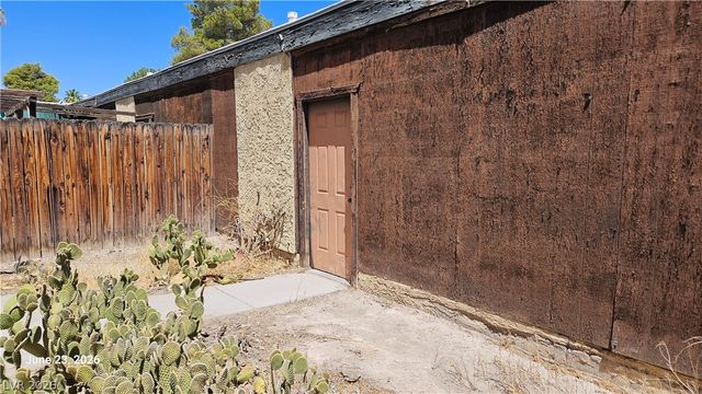 3333 China Drive, Las Vegas, NV 89121