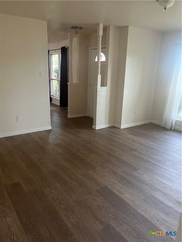 2603 W Main Street, Cameron, TX 76520