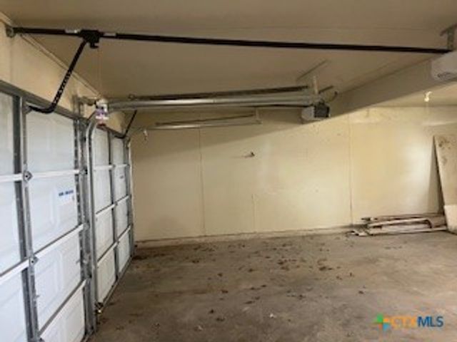 2603 W Main Street, Cameron, TX 76520