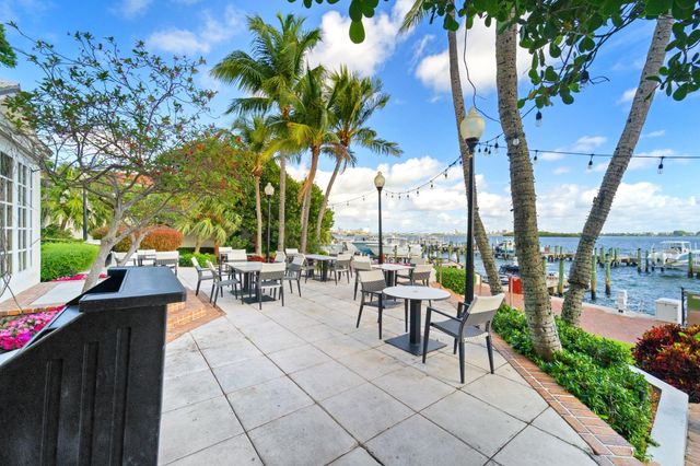1000 Quayside Ter 1606, Miami, FL 33138