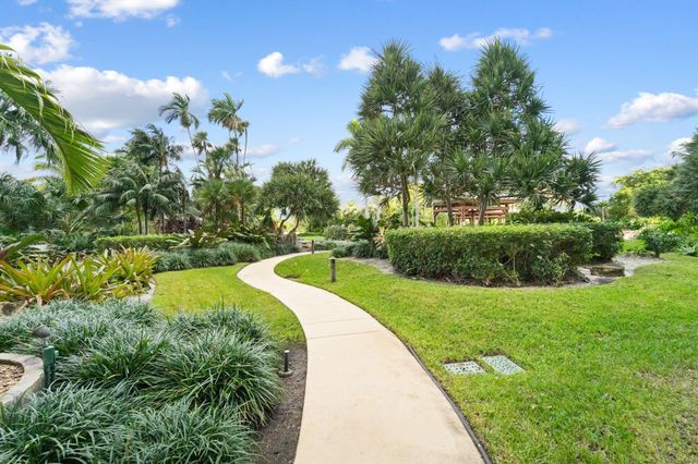 1000 Quayside Ter 1606, Miami, FL 33138