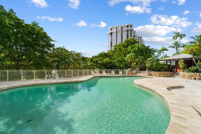 1000 Quayside Ter 1606, Miami, FL 33138