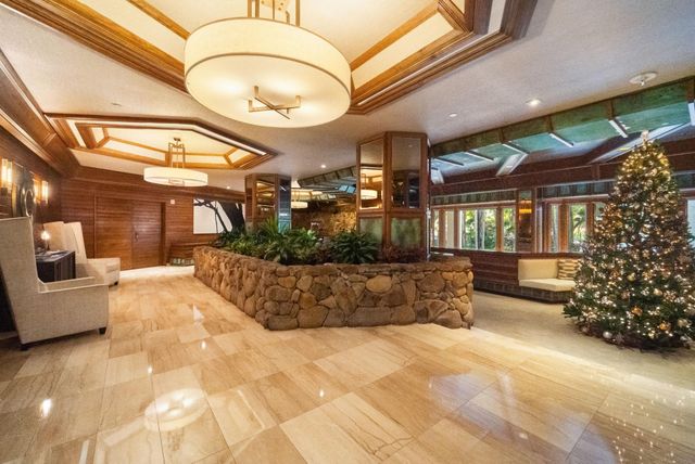 1000 Quayside Ter 1606, Miami, FL 33138